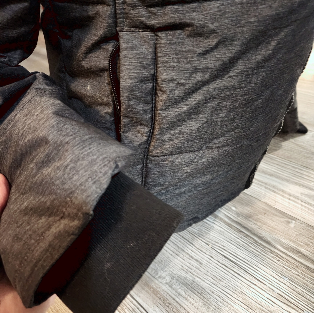 Coat - Picture 5 of 7